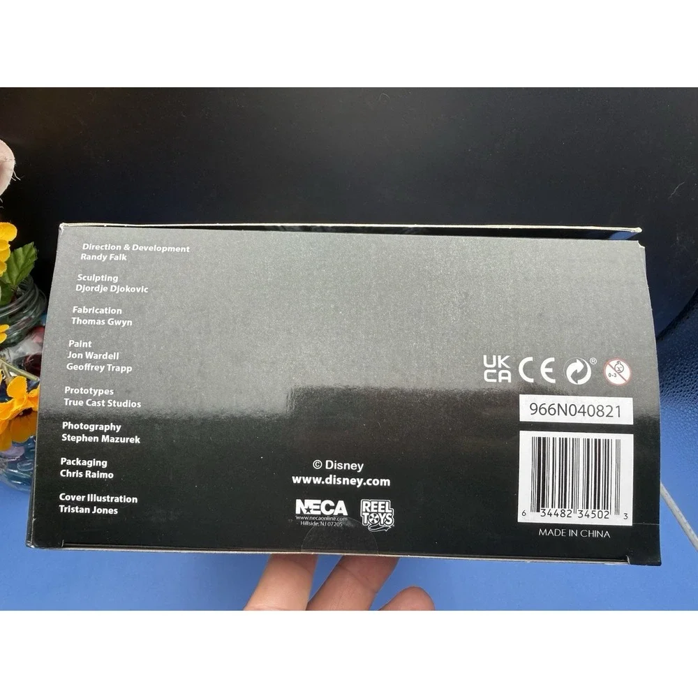 NECA Disney Gargoyles Thailog Ultimate Action Figure New In Box Sealed